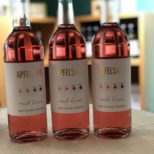 "Red Love"  der Apfelsaft in der Farbe PINK!